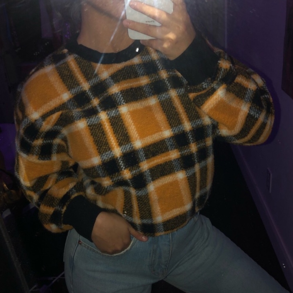 PLAID SWEATER✨
